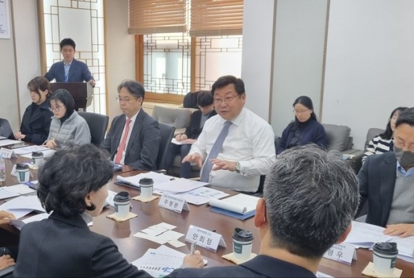 매일경제 news-p.v1.20250210.cb137c20fed4461d8f8c9fcbefbe84d5_P1.jpg